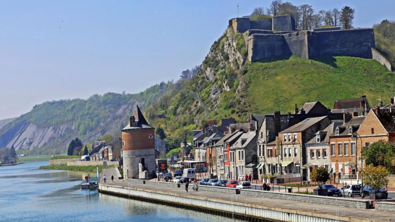 Charmant T2 Centre Ville Givet Luaran gambar